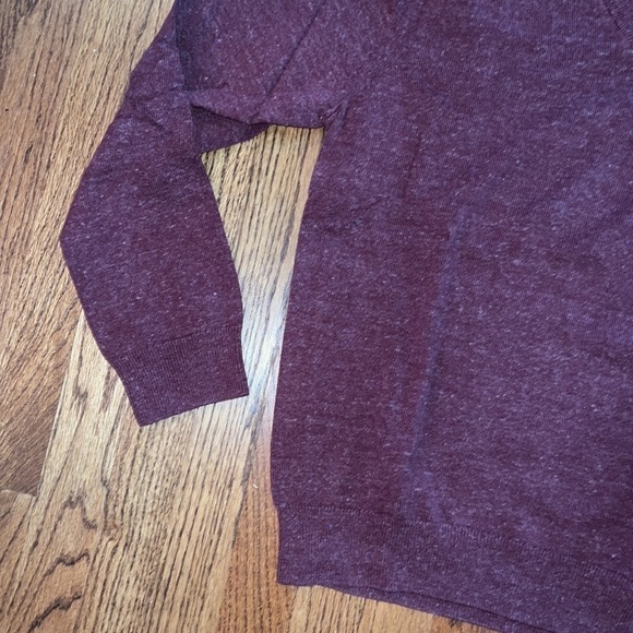 Men’s Express Sweater - Picture 5 of 5
